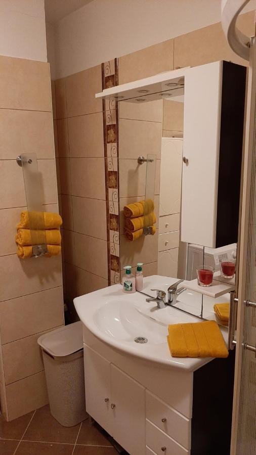Apartman Ana & Marta Senj  Exteriér fotografie